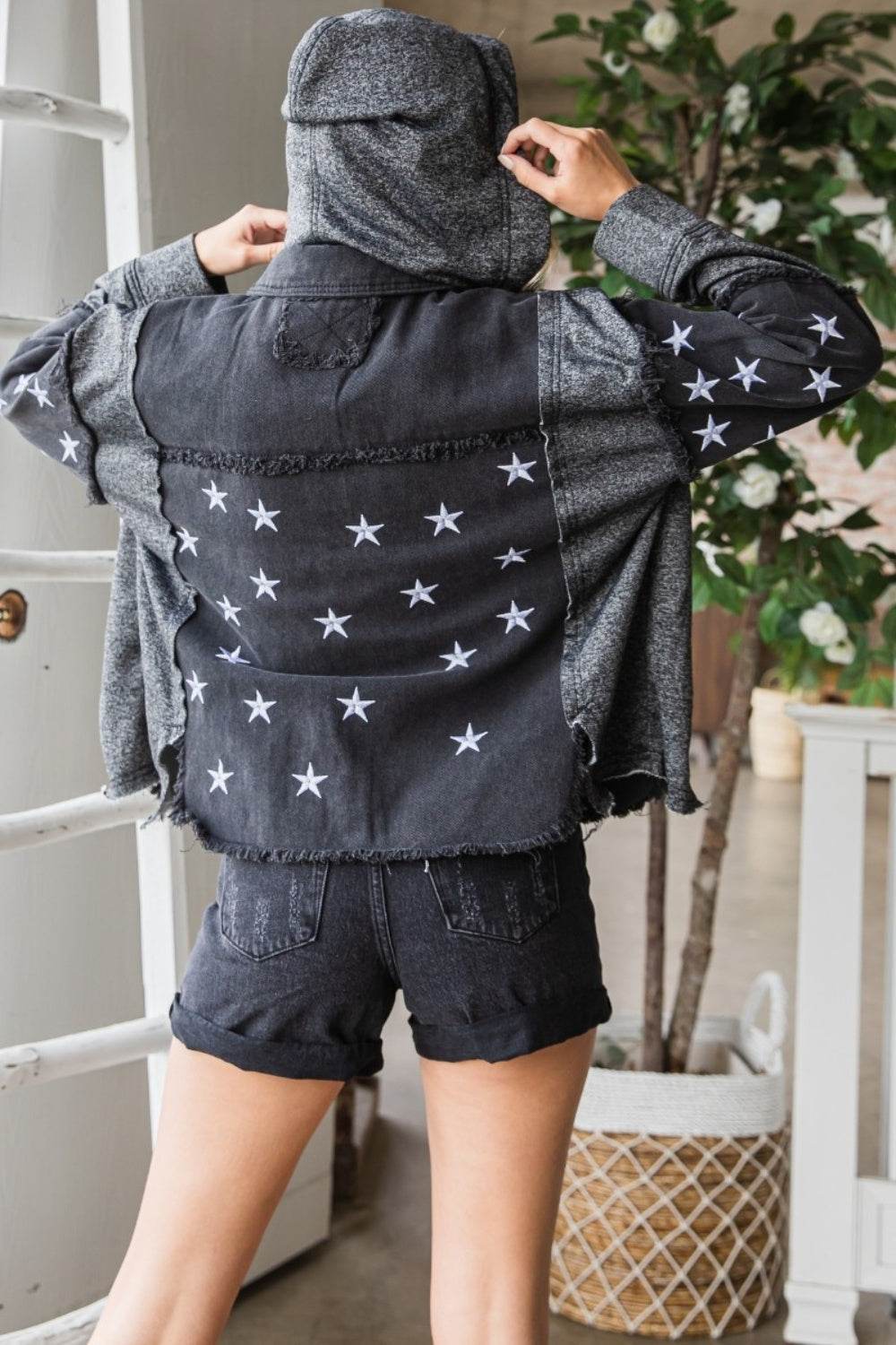Veveret Star Embroidered Hooded Denim Jacket - UnLaced Boutique