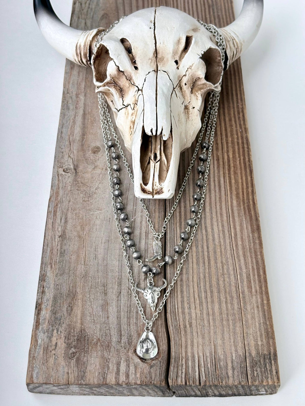 3 Layer Western Style Pendant Necklace Set - UnLaced Boutique