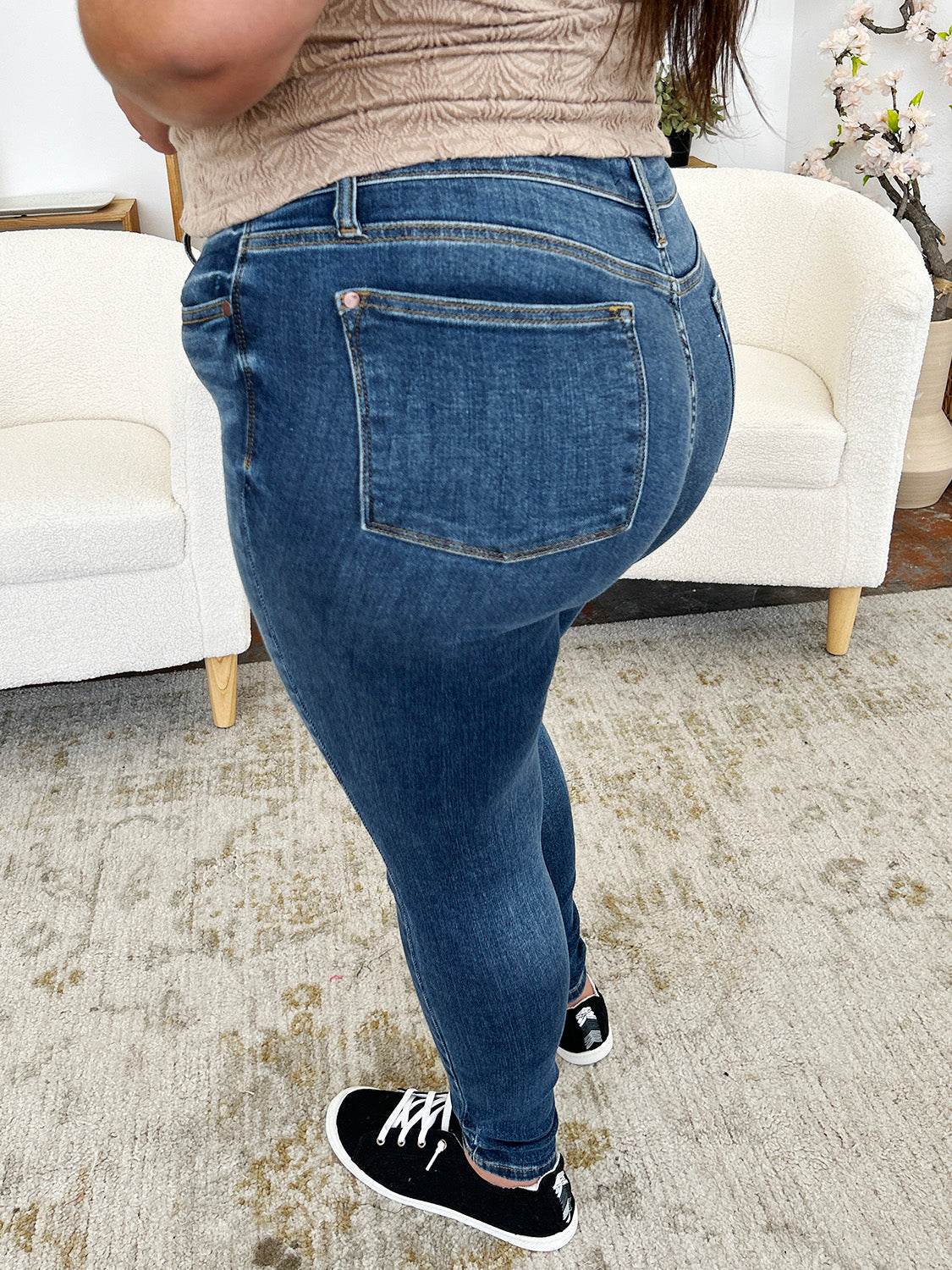 Judy Blue Full Size Classic Handsand Skinny Jeans - UnLaced Boutique