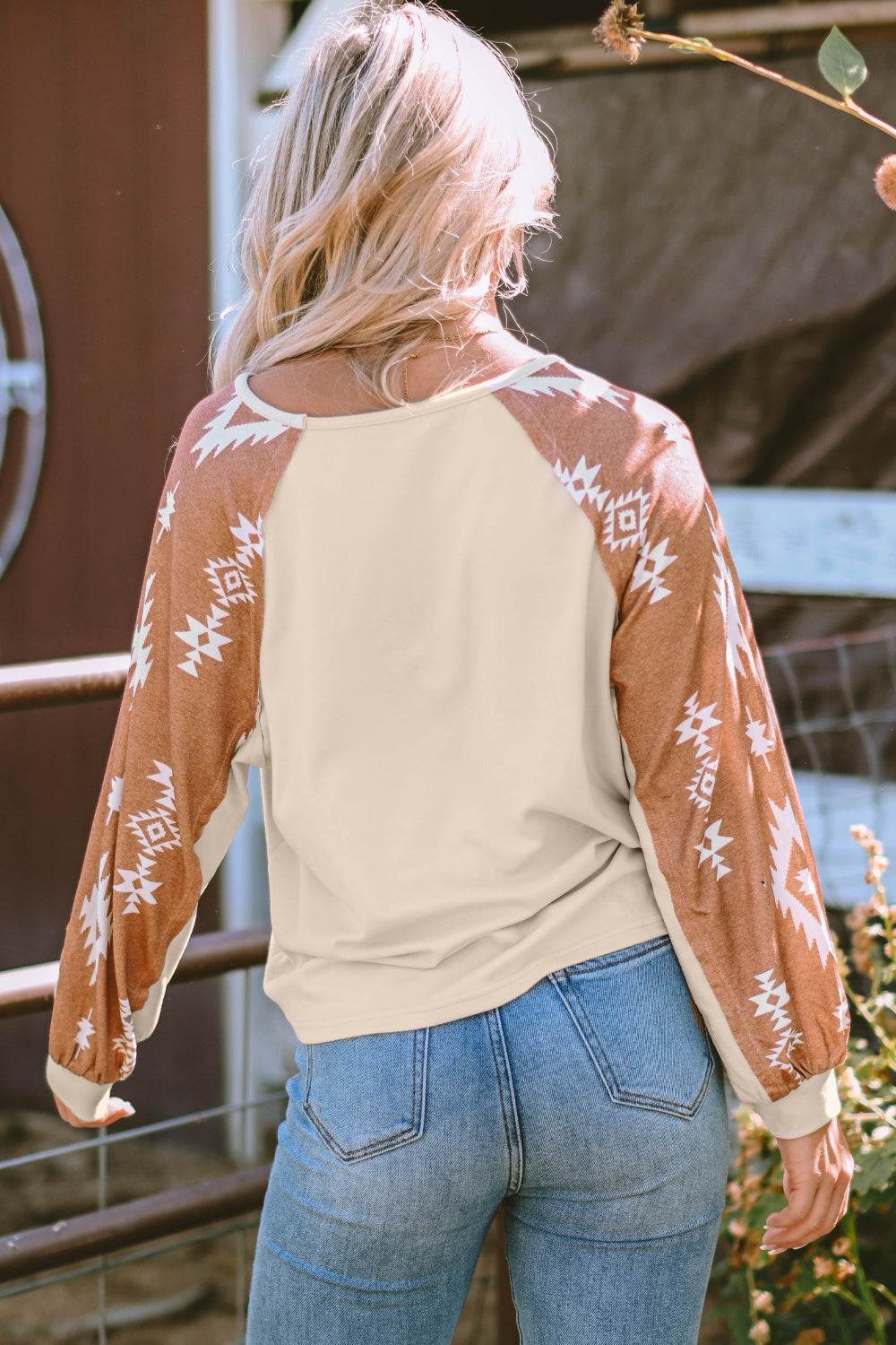 Geometric Round Neck Long Sleeve T-Shirt - UnLaced Boutique