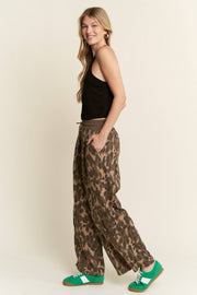 ABSTRACT ANIMAL PRINT SWEATPANTS - UnLaced Boutique