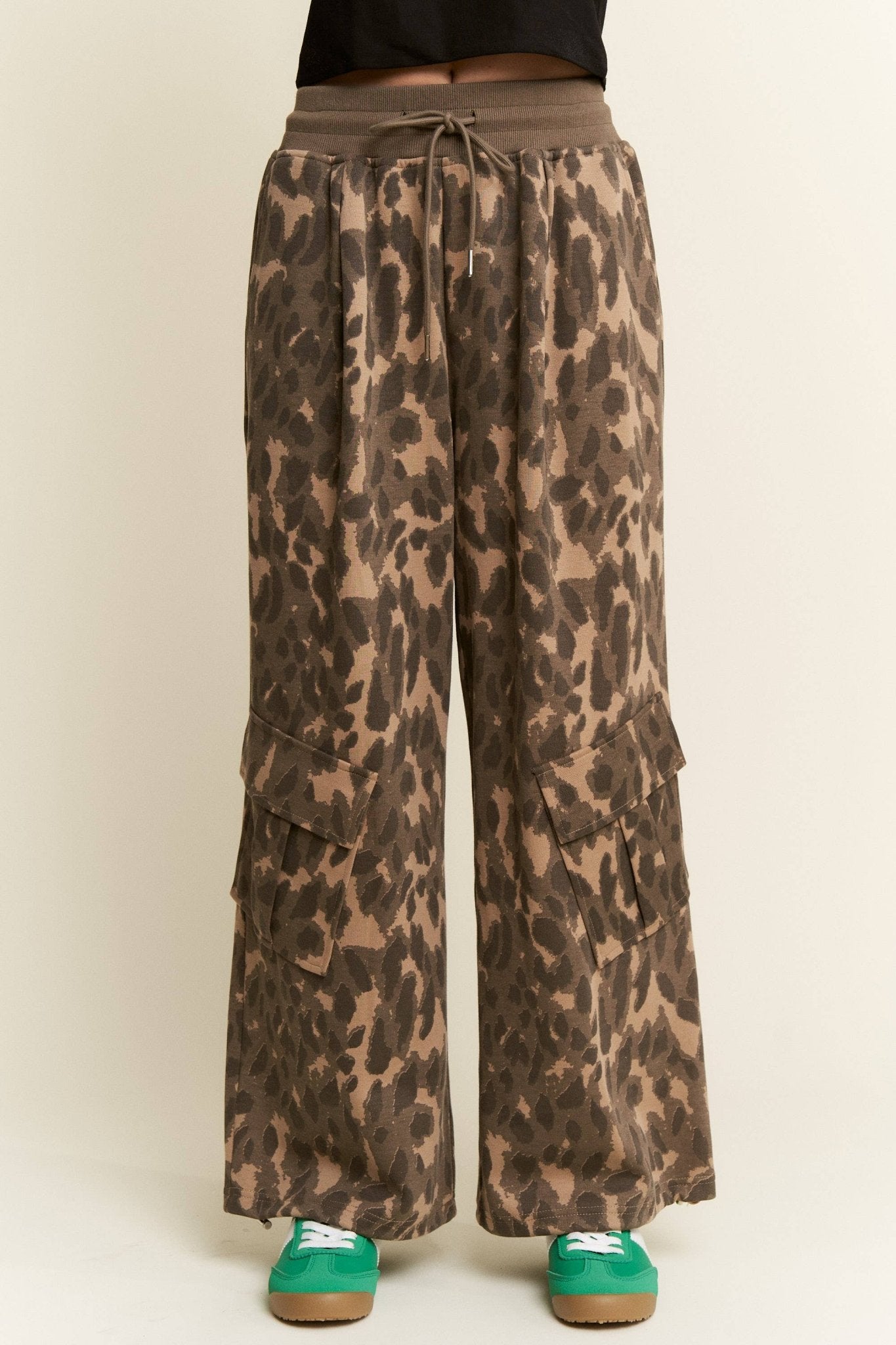 ABSTRACT ANIMAL PRINT SWEATPANTS - UnLaced Boutique