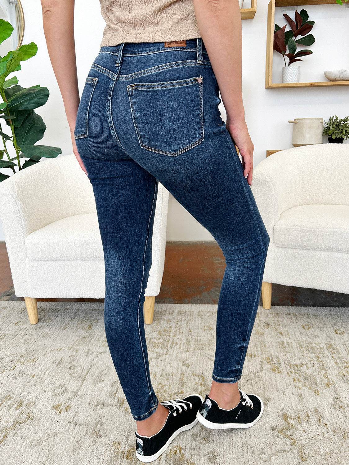Judy Blue Full Size Classic Handsand Skinny Jeans - UnLaced Boutique