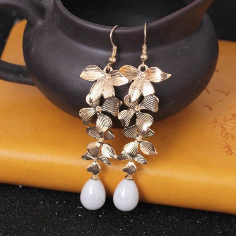 Alloy Flower Synthetic Pearl Earrings - UnLaced Boutique