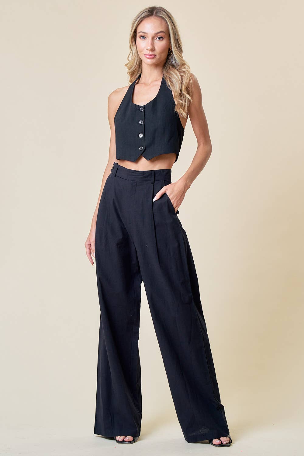 BLACK CROPPED BUTTON DOWN VEST - UnLaced Boutique