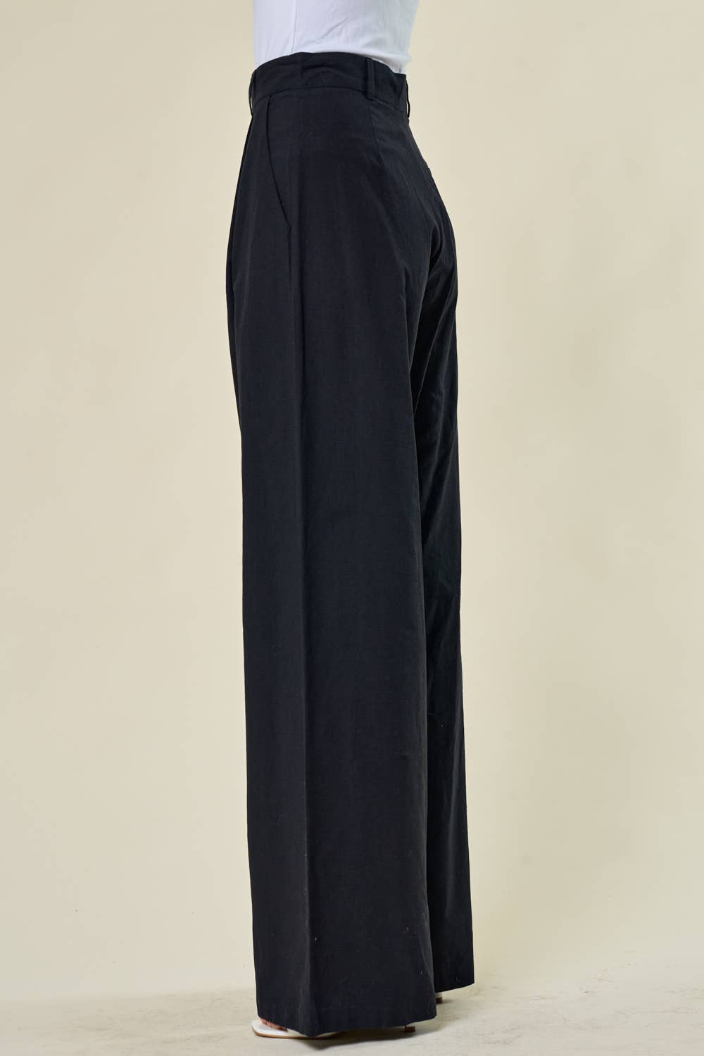 BLACK WIDE LEG LIGHT LINEN TROUSERS WITH POCKETS - UnLaced Boutique