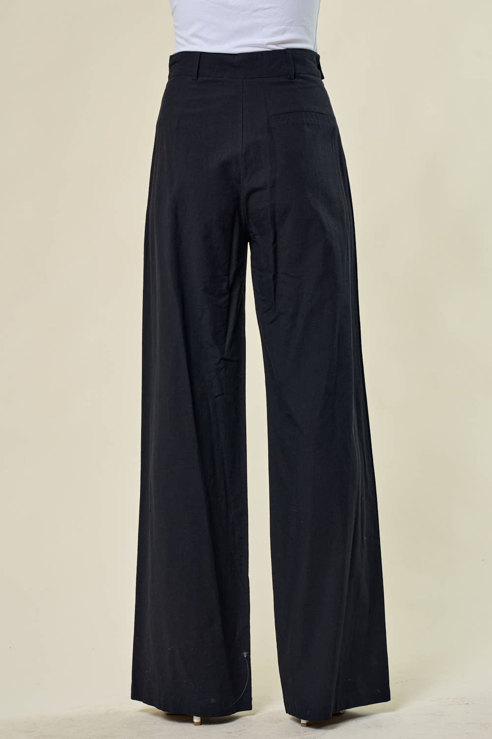BLACK WIDE LEG LIGHT LINEN TROUSERS WITH POCKETS - UnLaced Boutique
