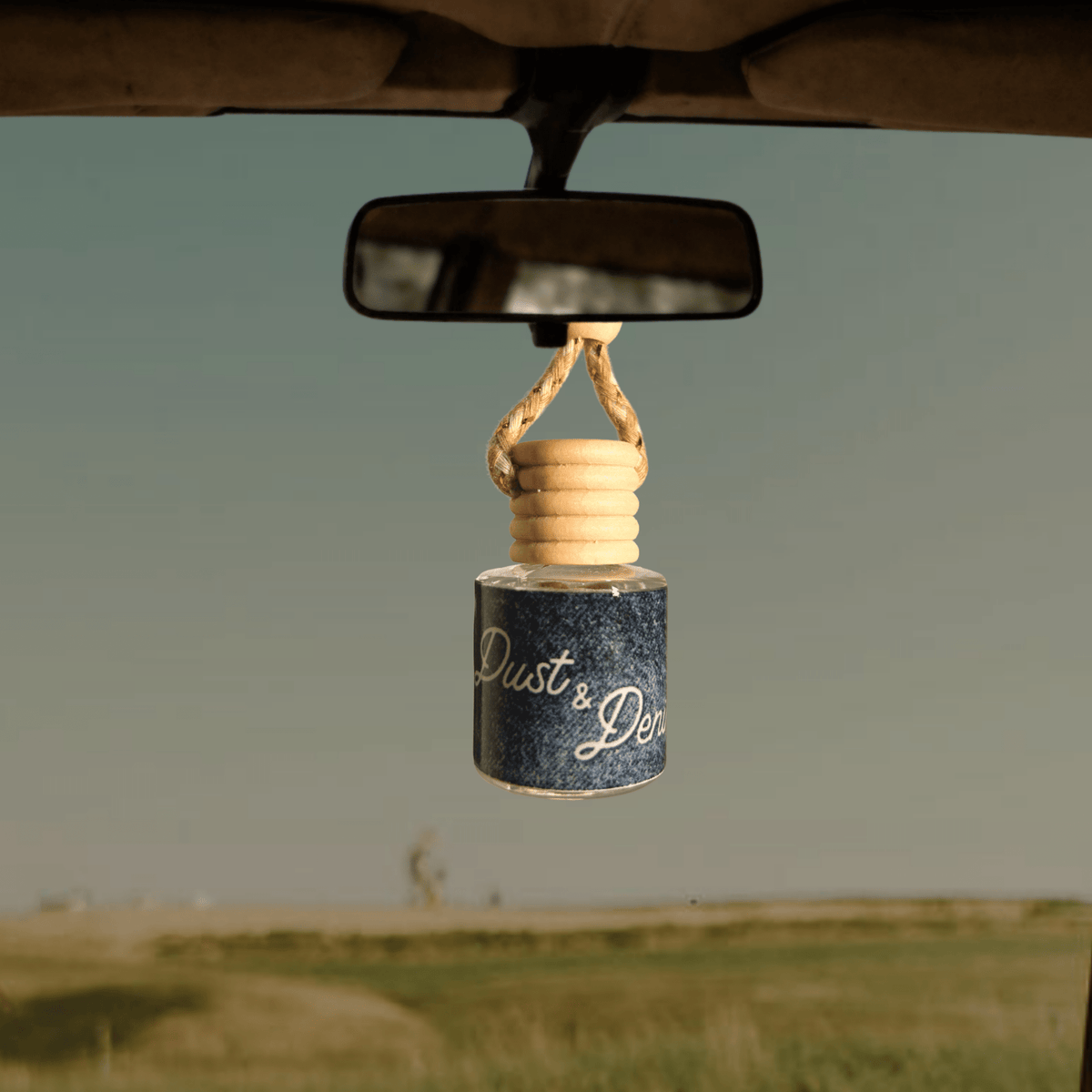 Car Diffuser | Dust & Denim - Wildflower Musk - 8 oz - UnLaced Boutique