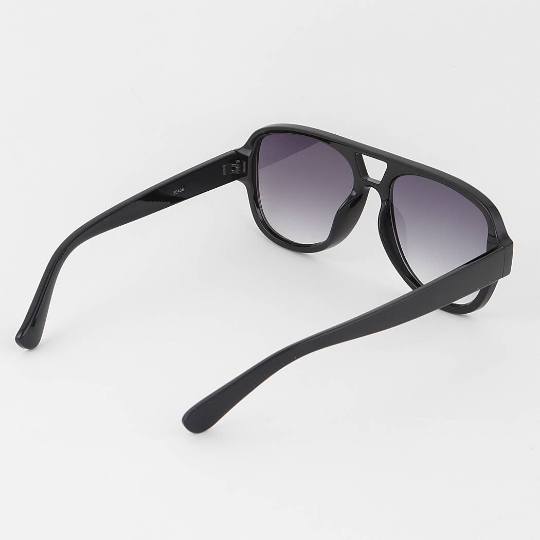 Classic Tinted Aviator Sunglasses - UnLaced Boutique