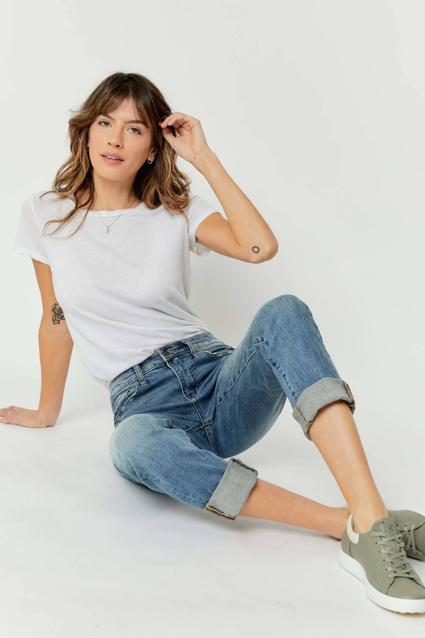 Crosby Mid Rise Relaxed Taper Jean - UnLaced Boutique