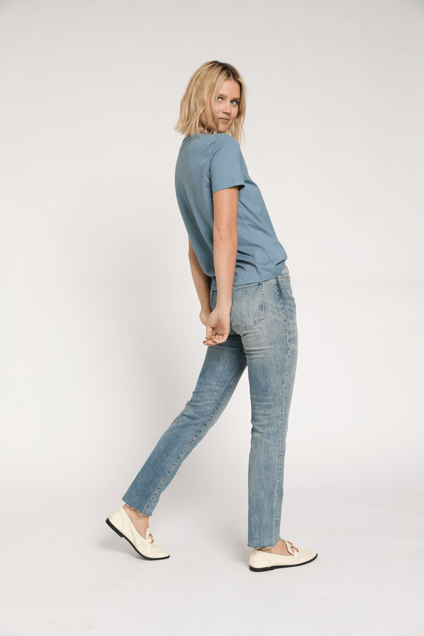 Crosby Mid Rise Relaxed Taper Jean - UnLaced Boutique