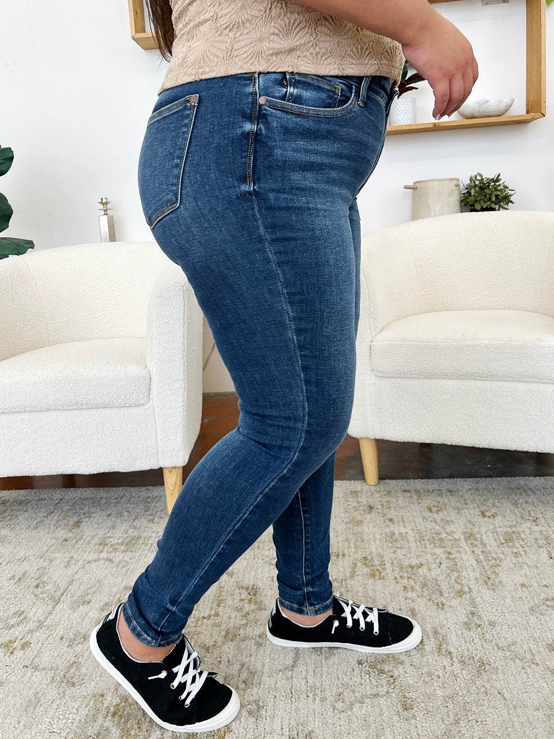 Judy Blue Full Size Classic Handsand Skinny Jeans - UnLaced Boutique
