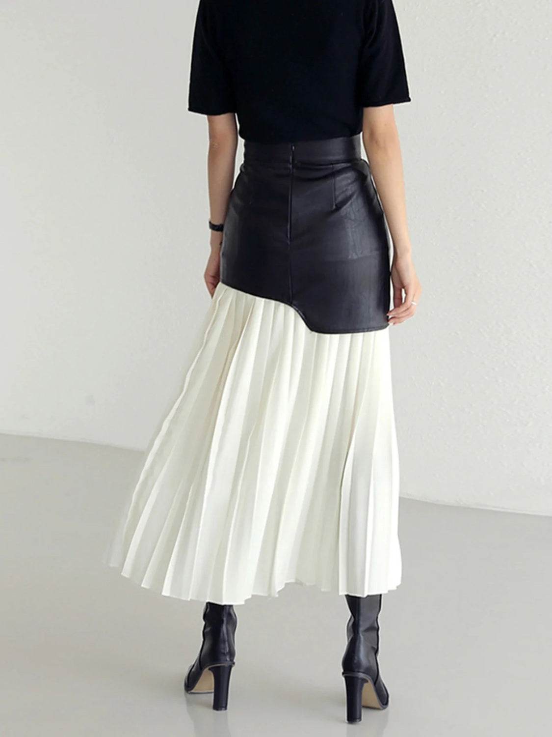 Pleated Contrast High Rise Skirt - UnLaced Boutique