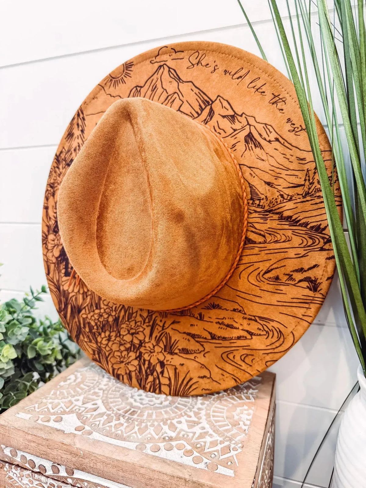 Engraved Floral Mountain Hat - UnLaced Boutique