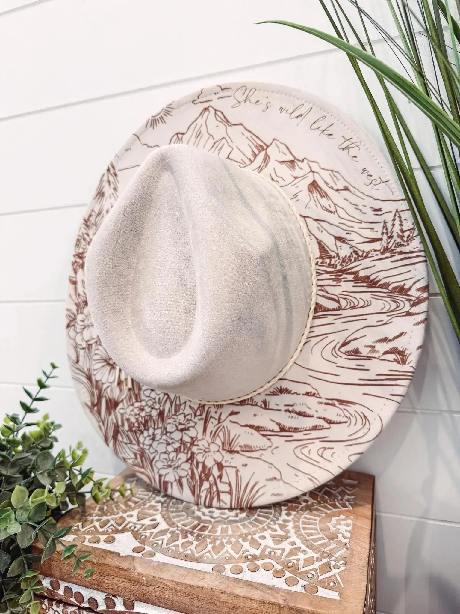 Engraved Floral Mountain Hat - UnLaced Boutique