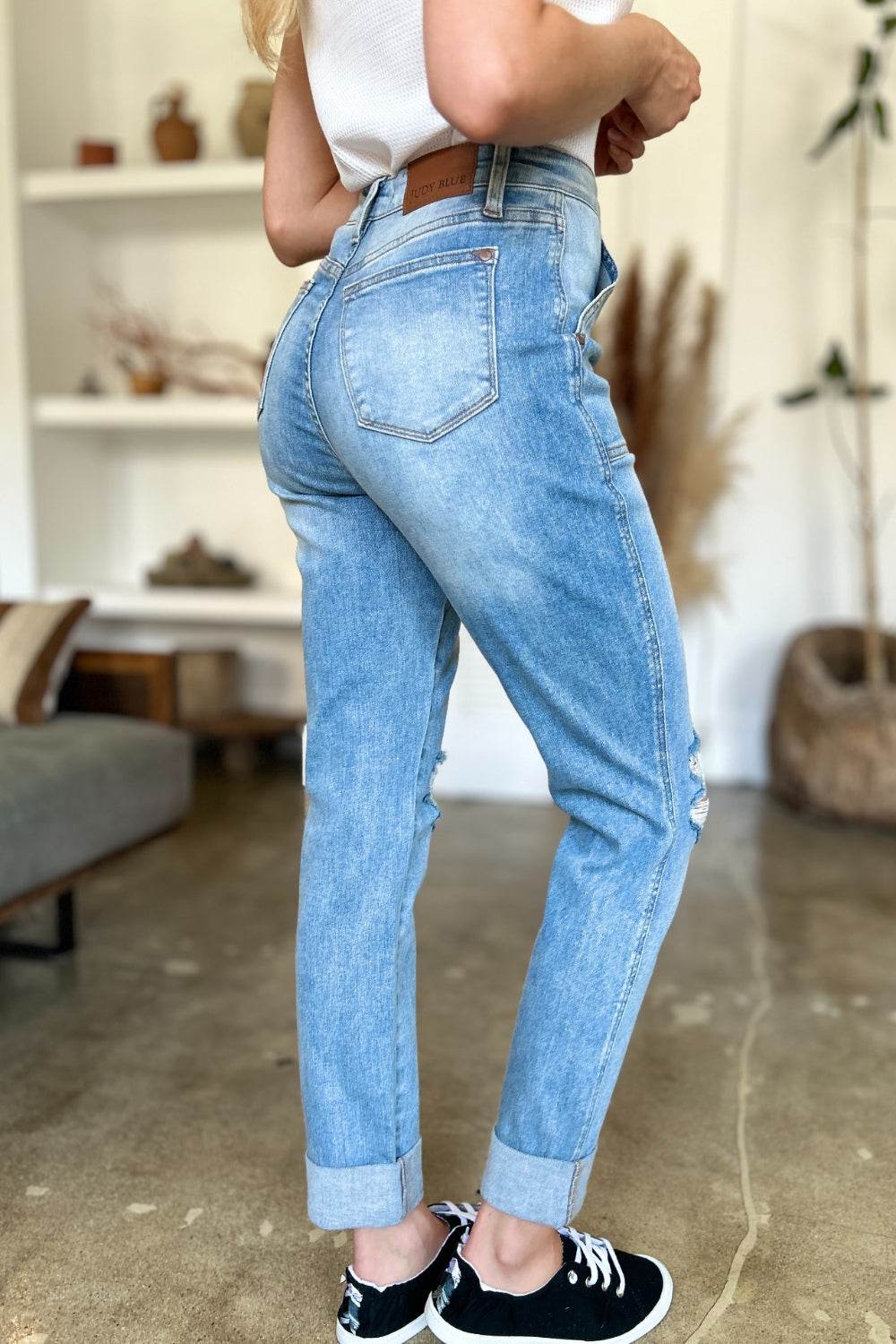 Judy Blue Full Size Distressed Straight Jeans with Patch Pockets - UnLaced Boutique