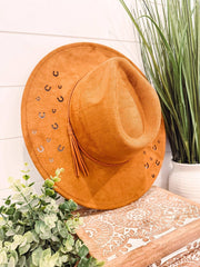 Horseshoe Cutout Hat - UnLaced Boutique
