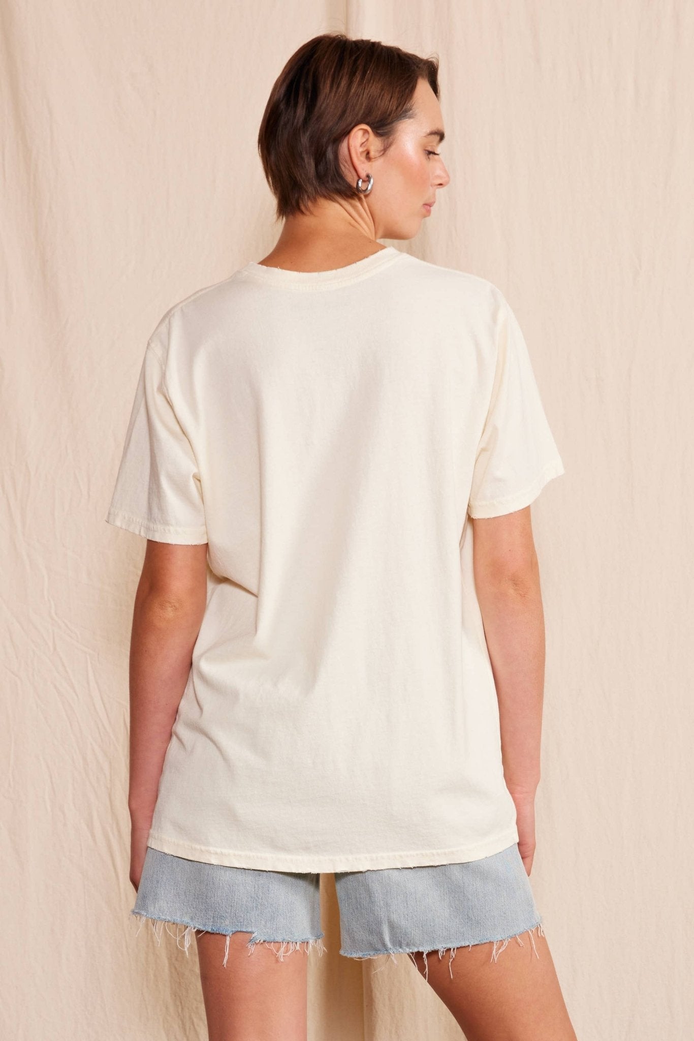 Lainey Wilson Country's Cool Again Tee - UnLaced Boutique