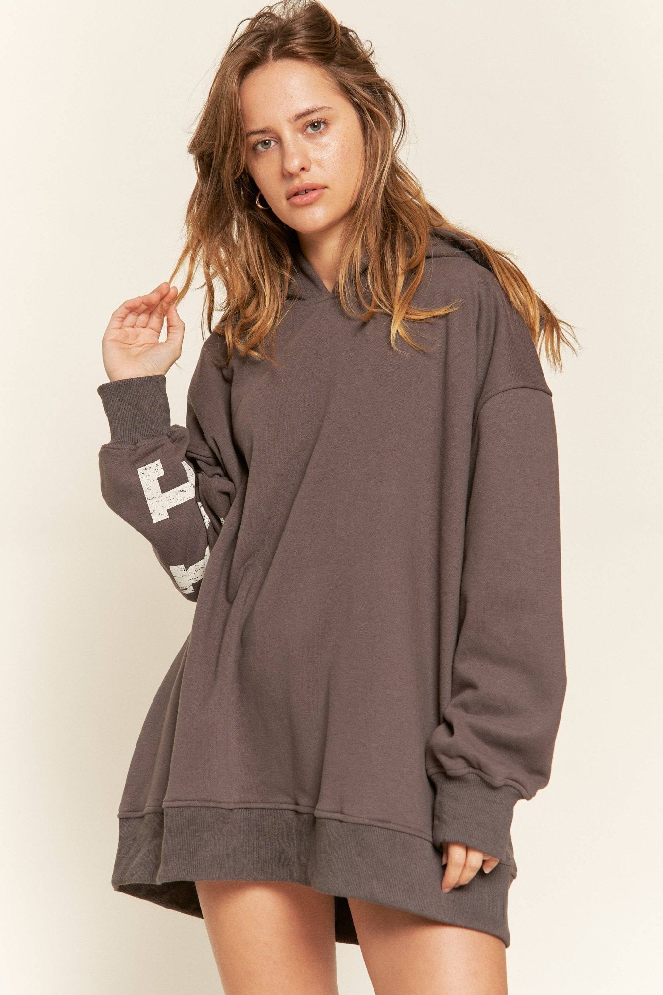 LETTER GRAPHIC HOODED - UnLaced Boutique
