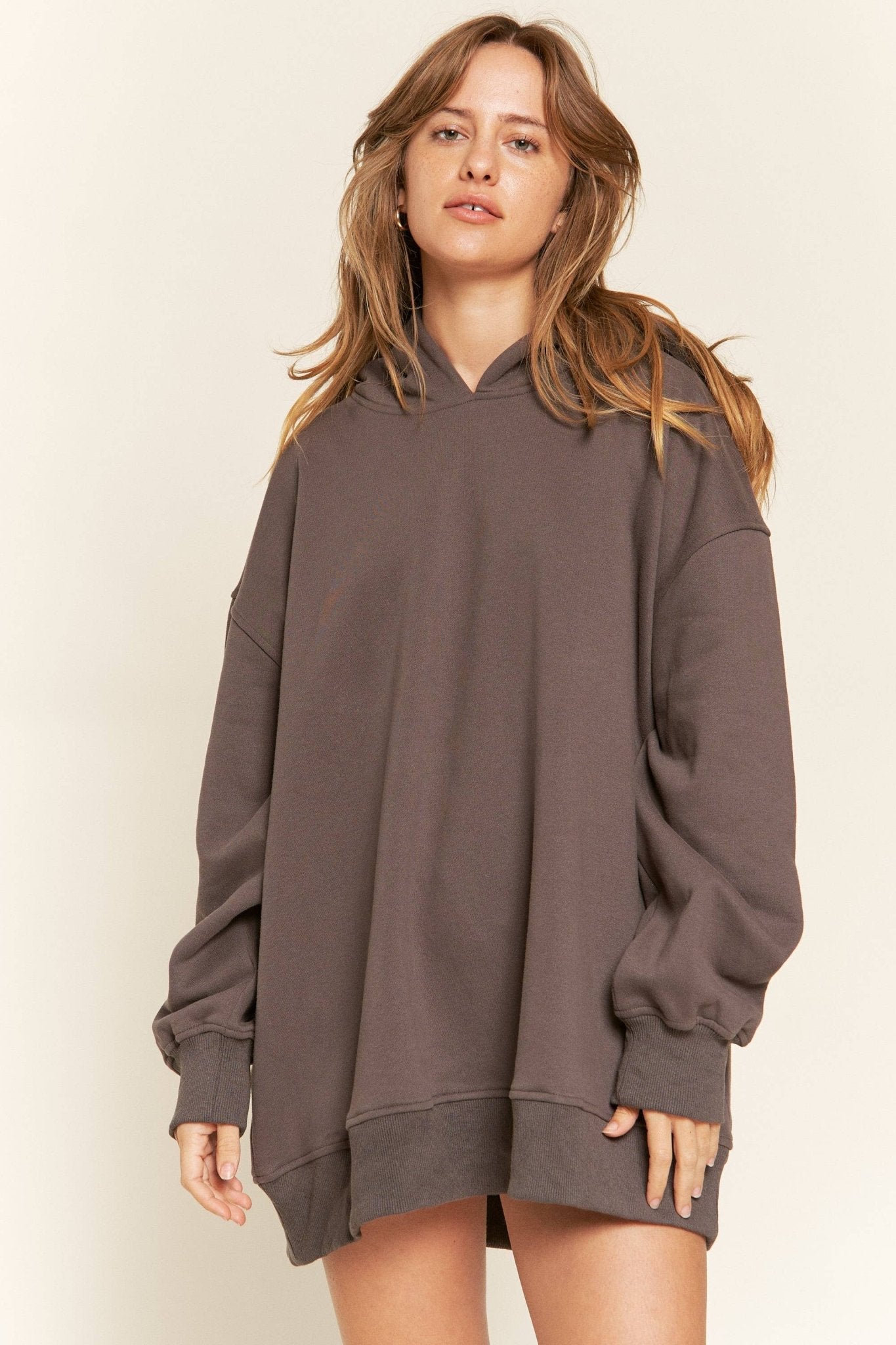 LETTER GRAPHIC HOODED - UnLaced Boutique