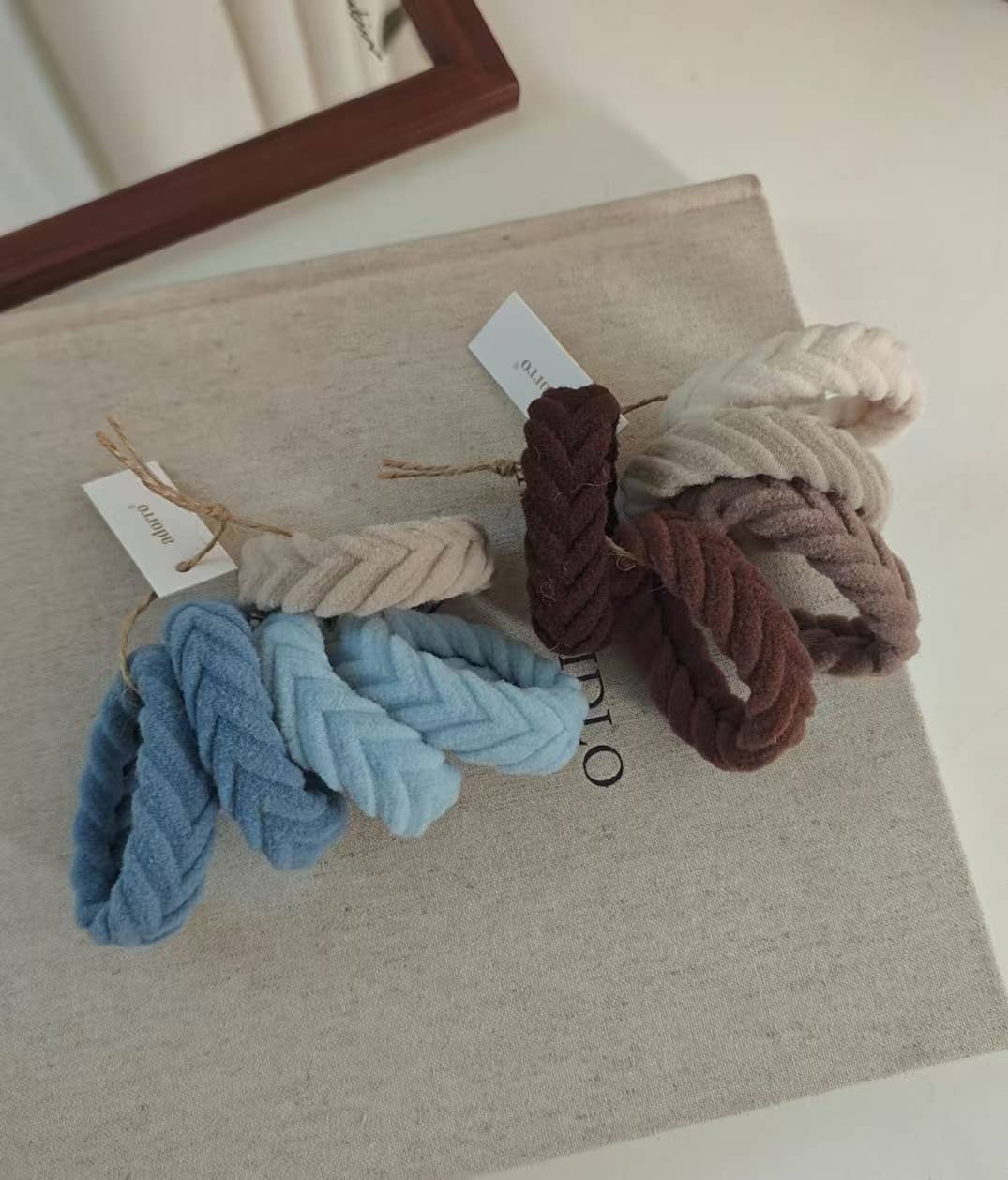 Neutral Chevron Seamless Hair Ties (Set of 5) - UnLaced Boutique