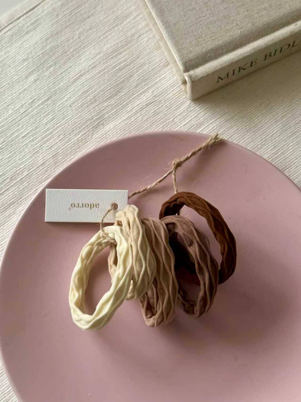 Neutral Wavy Seamless Hair Ties (Set of 5) - UnLaced Boutique