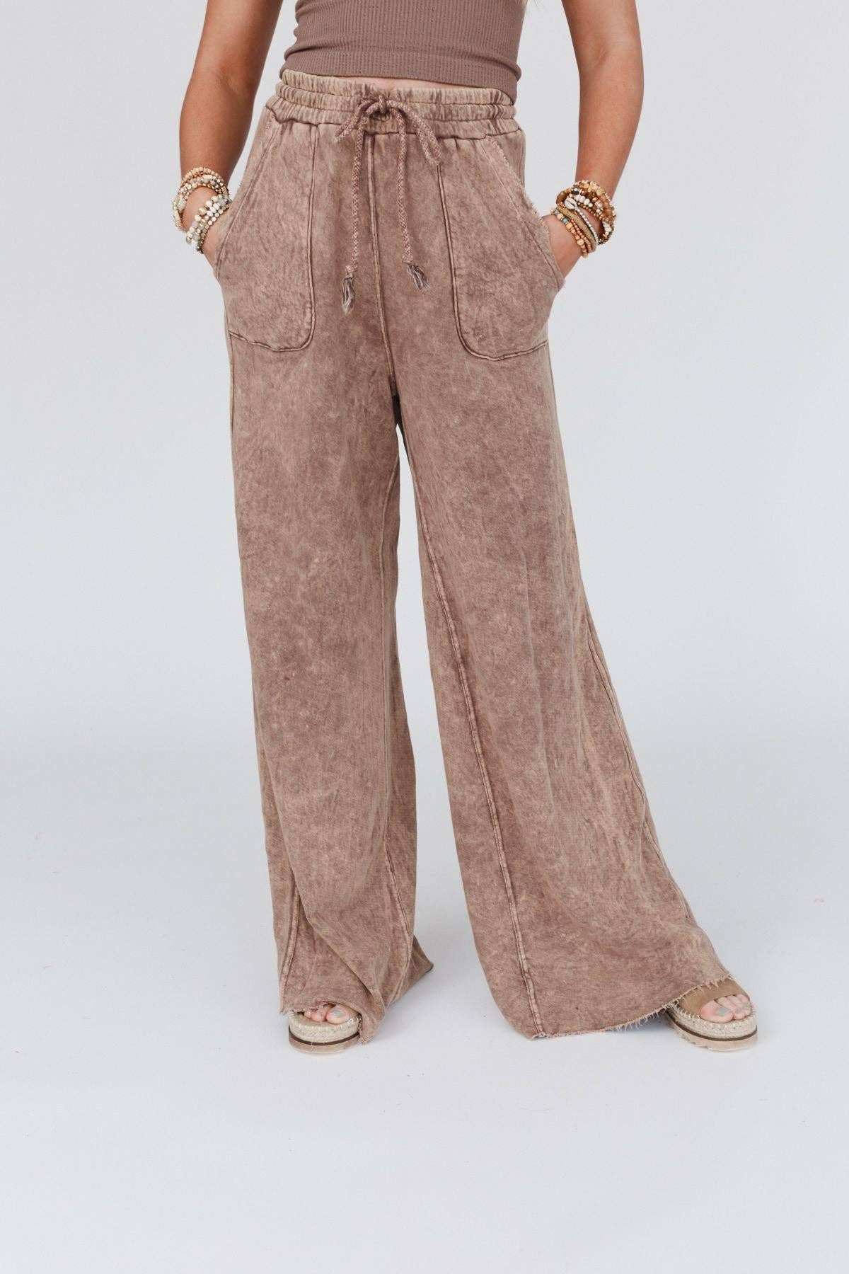 Relaxing Robin Wide Leg Pant - New Mocha - UnLaced Boutique