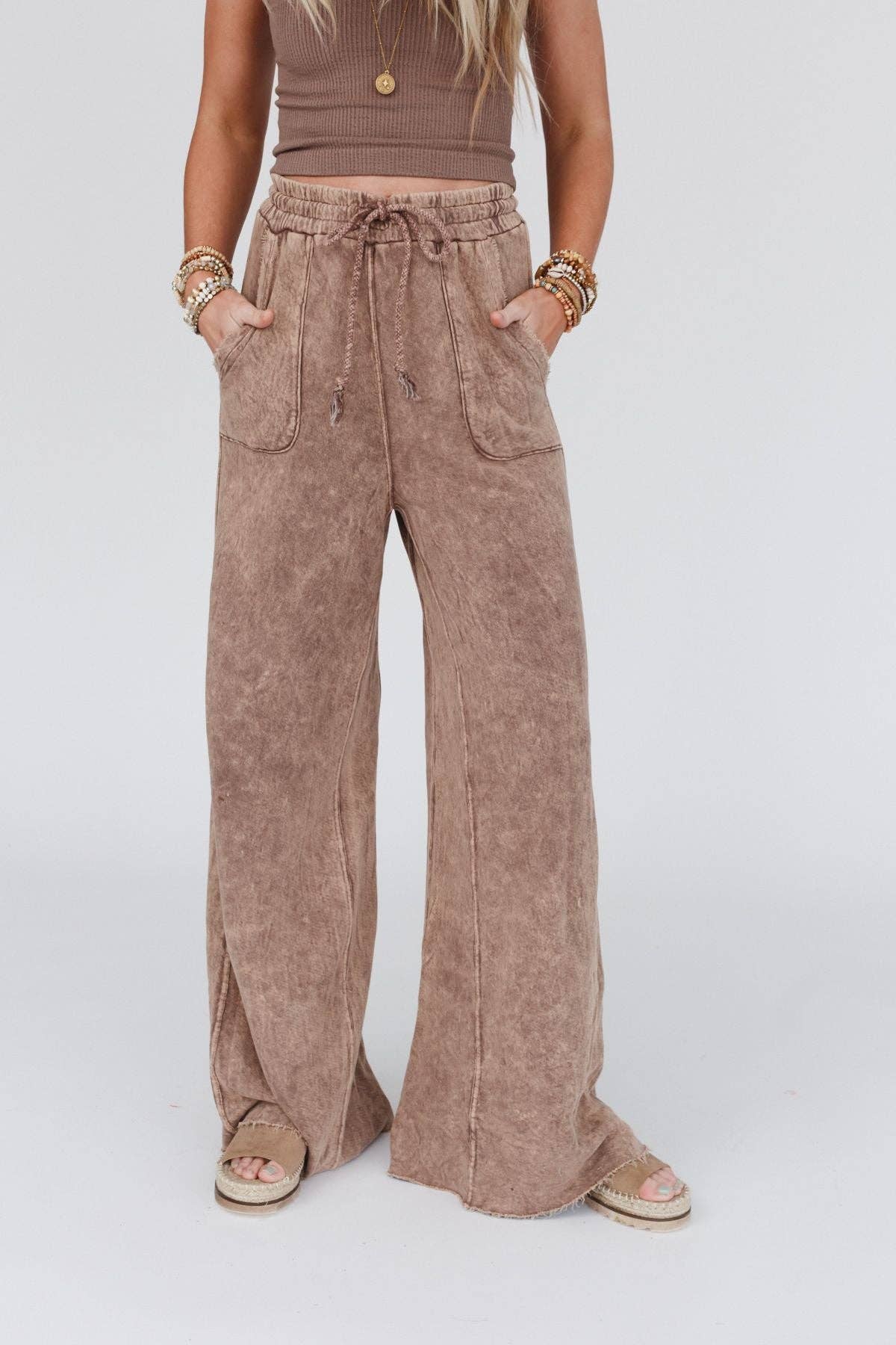 Relaxing Robin Wide Leg Pant - New Mocha - UnLaced Boutique