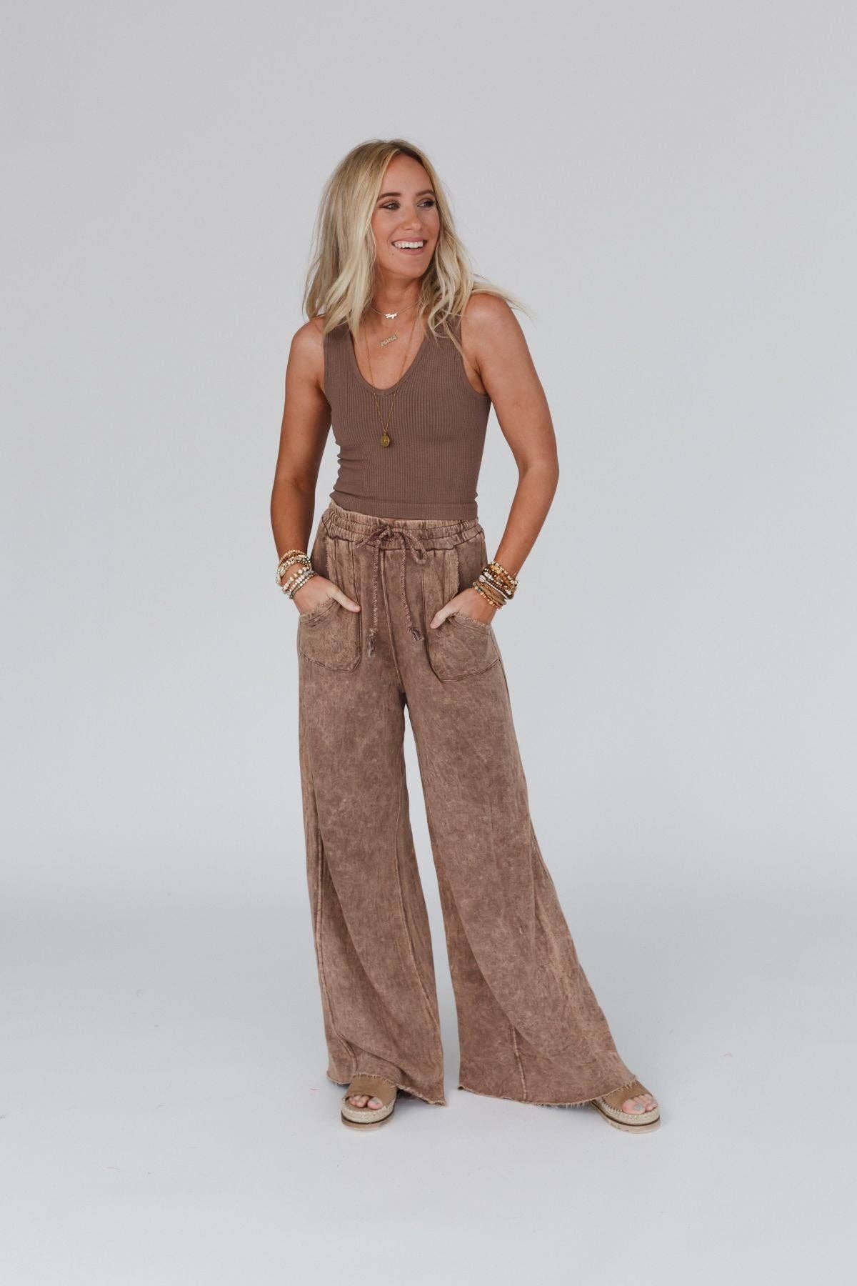 Relaxing Robin Wide Leg Pant - New Mocha - UnLaced Boutique