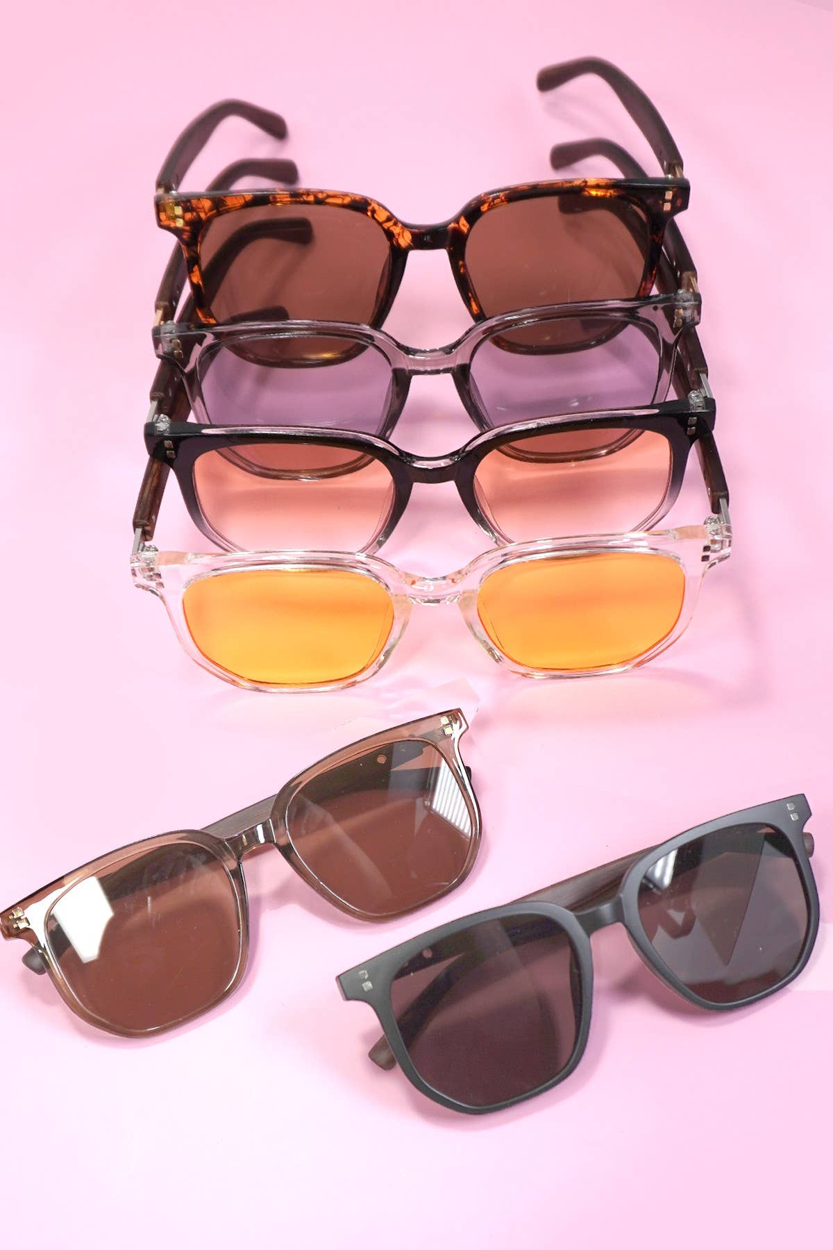 RETRO FRAME SUNGLASSES - UnLaced Boutique