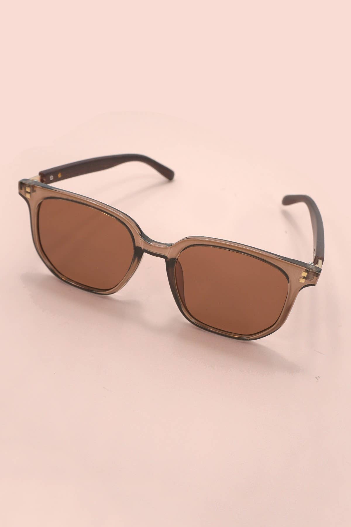 RETRO FRAME SUNGLASSES - UnLaced Boutique