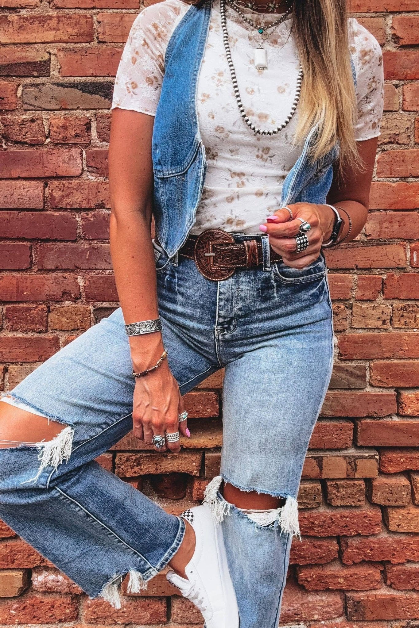 White Mock Neck Short Sleeve Floral Mesh Top - UnLaced Boutique
